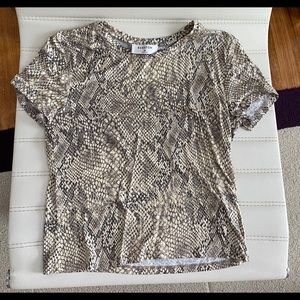 Babaton snakeskin tshirt